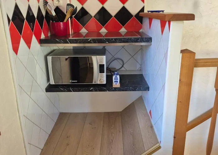 Le Logis Du Colombier شقة Culoz